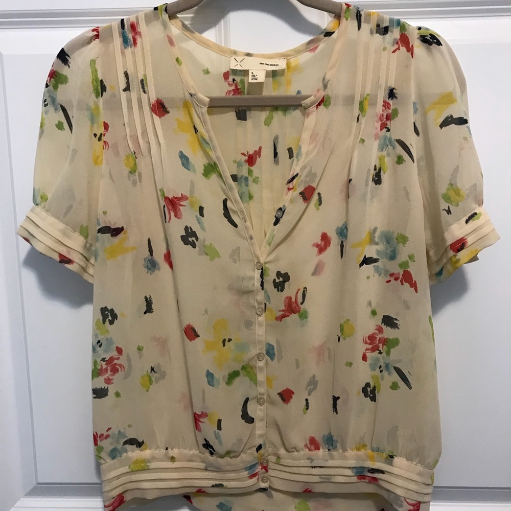 Pins and Needles short sleeve pin tuck blouse